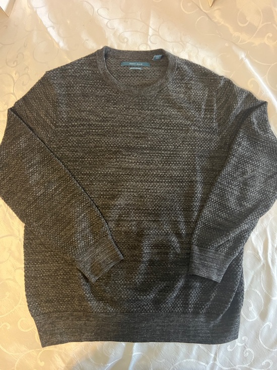Perry Ellis Other - Perry Ellis Charcoal Gray Textured Crewneck Sweater